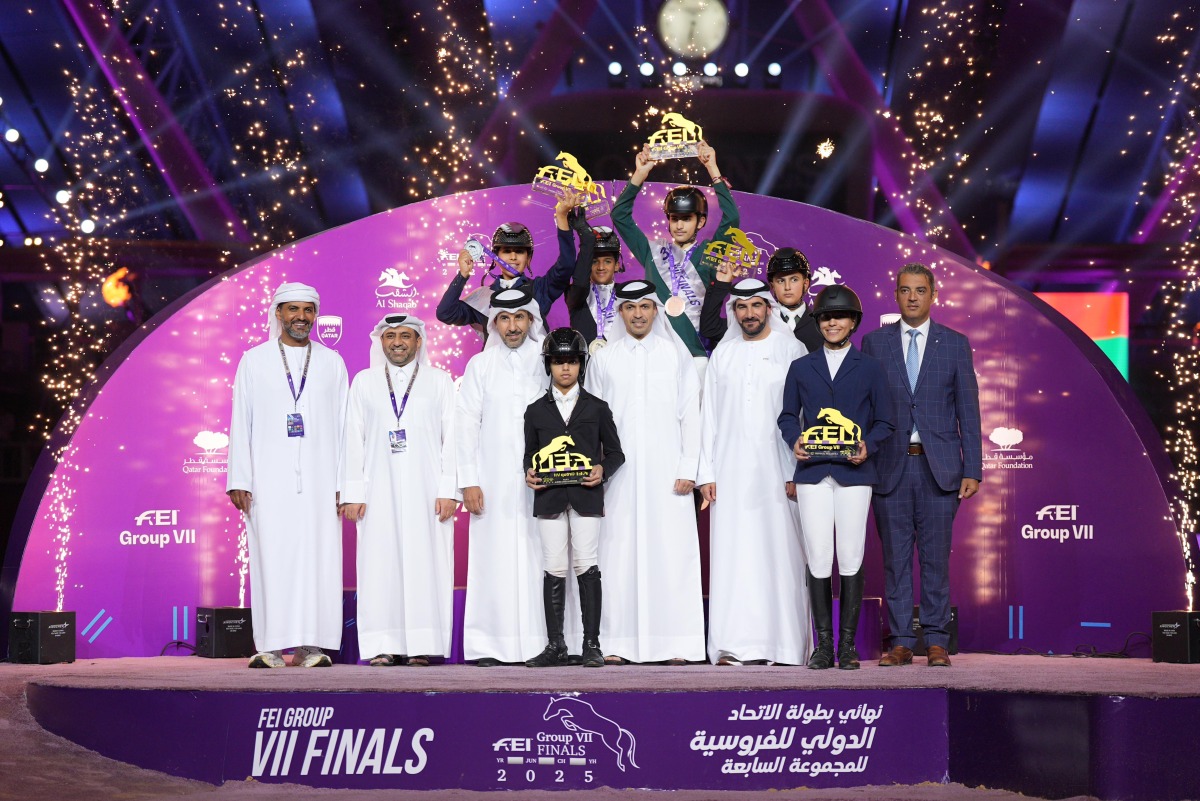The CSICH-A winners at the FEI Group VII Finals. Awards were presented by Second Vice President of the Qatar Olympic Committee (QOC) and Member of Al Shaqab’s Board of Directors Dr. Thani bin Abdulrahman Al-Kuwari, QOC Secretary General Jassim bin Rashid Al Buainain,  President of FEI Regional Group VII Sultan Mohammed Khalifa Al Yahyai, Event President Khalid Al Hitmi and Event Director Khalid Sanad Al Nuaimi.