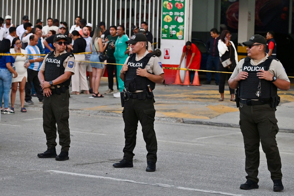 Ecuadorian footballer Mario Pineida was killed in an attack in the port city of Guayaquil on December 17, 2025, according to his club Ecuador's Barcelona. (Photo by Marcos Pin / AFP)