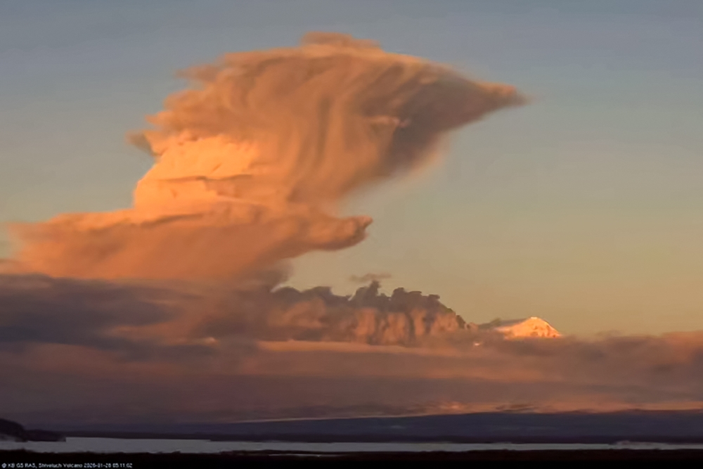 Screengrab from a Telegram footage shared on January 28, 2026, shows an ash cloud from the Shiveluch volcano. (Photo by Handout / Kamchatka branch of the Federal Research Center Geophysical Service of Russian Academy of Sciences / AFP)