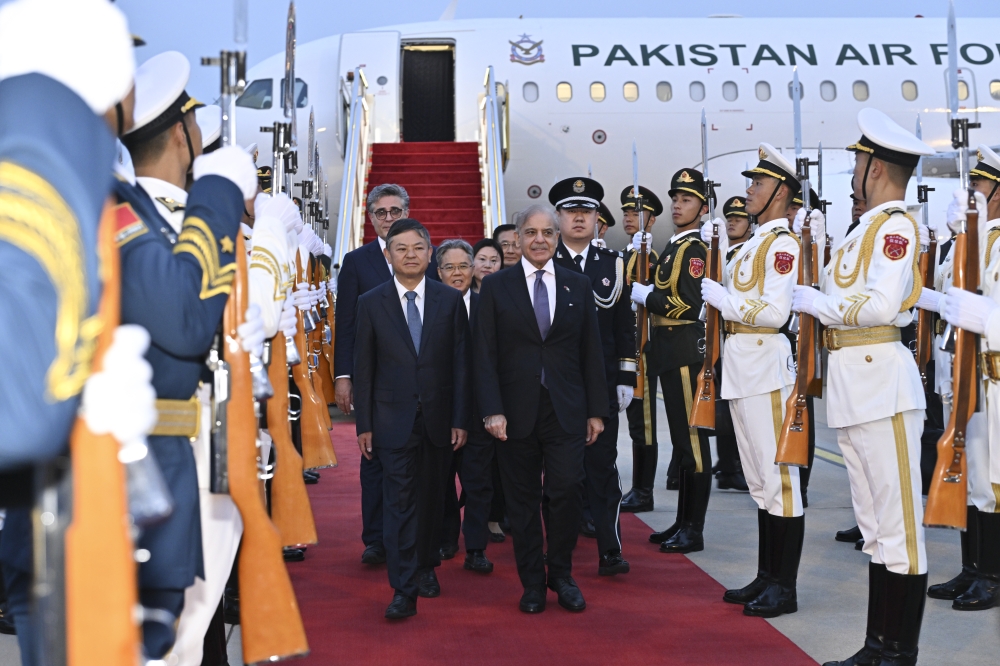 Pakistani Prime Minister Shehbaz Sharif arrives in Beijing, capital of China, May 24, 2026. (Xinhua/Li Xin)
