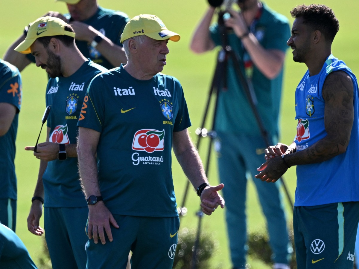 Carlo Ancelotti (Left)