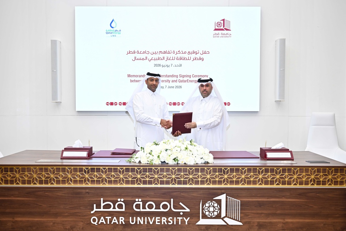 QU’s Executive Vice President for Academic Affairs Prof. Ibrahim Al-Kaabi and Chief Engineering & Projects Officer at QatarEnergy LNG Rashid Sultan Al-Kuwari at the signing ceremony.