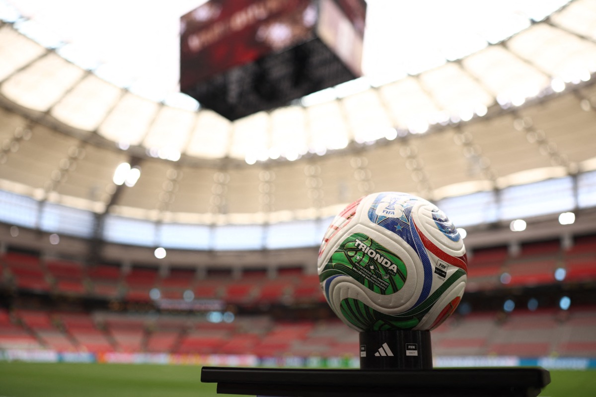  Detail of the adidas FIFA World Cup 2026 match ball before the FIFA World Cup 2026 Group B match between Canada and Qatar at BC Place Vancouver on June 18, 2026 in Vancouver, British Columbia.  (Photo by Fran Santiago / GETTY IMAGES NORTH AMERICA / Getty Images via AFP)