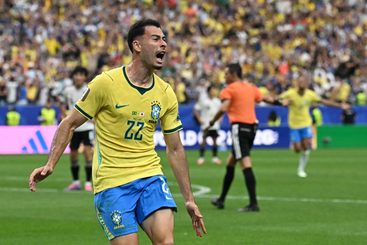 Gabriel Martinelli #22 of Brazil celebrates after scoring the team's second goal during the FIFA World Cup 2026 Round Of 32 match between Brazil and Japan at Houston Stadium on June 29, 2026 in Houston, Texas. (Photo by Lars Baron / GETTY IMAGES NORTH AMERICA / Getty Images via AFP)