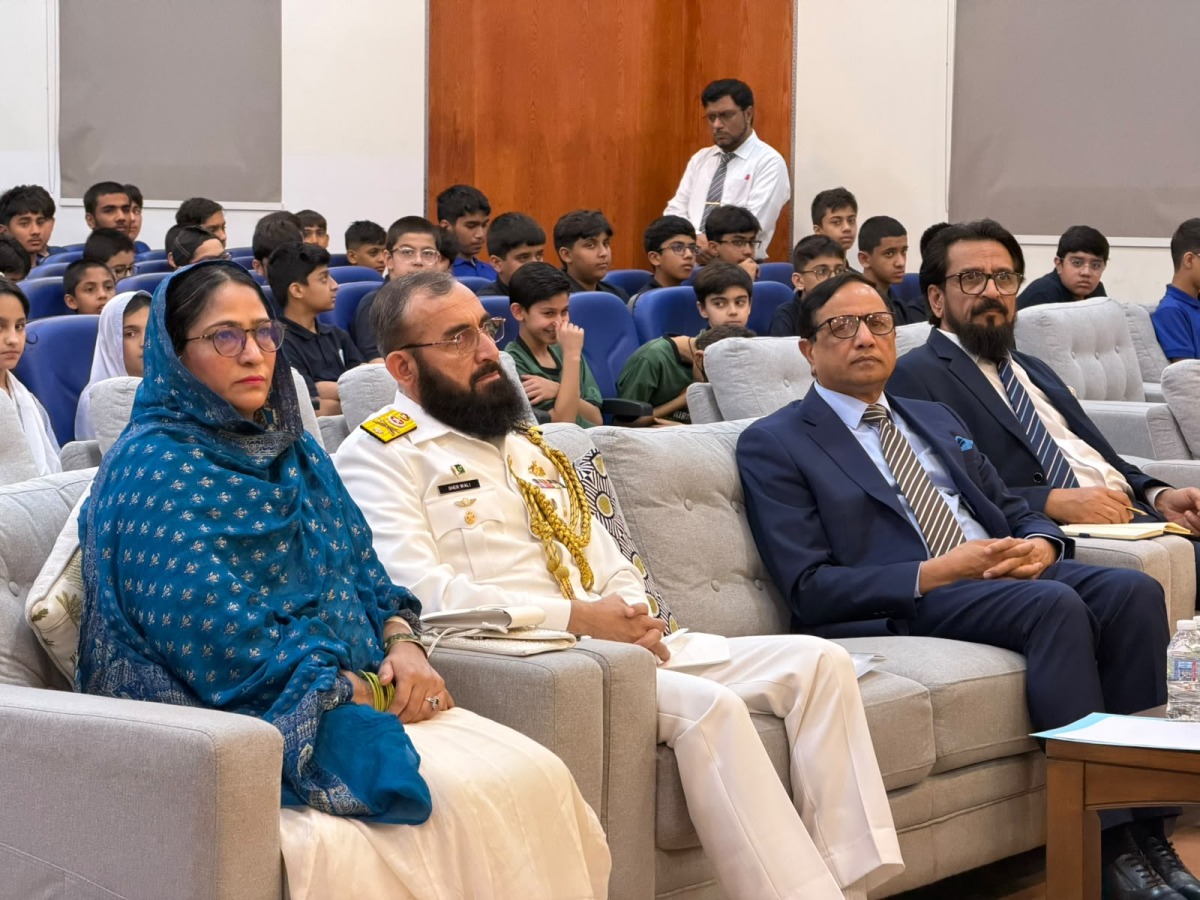 Defence Attaché, Embassy of Pakistan to Qatar Commodore Sher Wali Khan and PISQ Principal Ch Muhammad Afzal with officials and guests during the event.