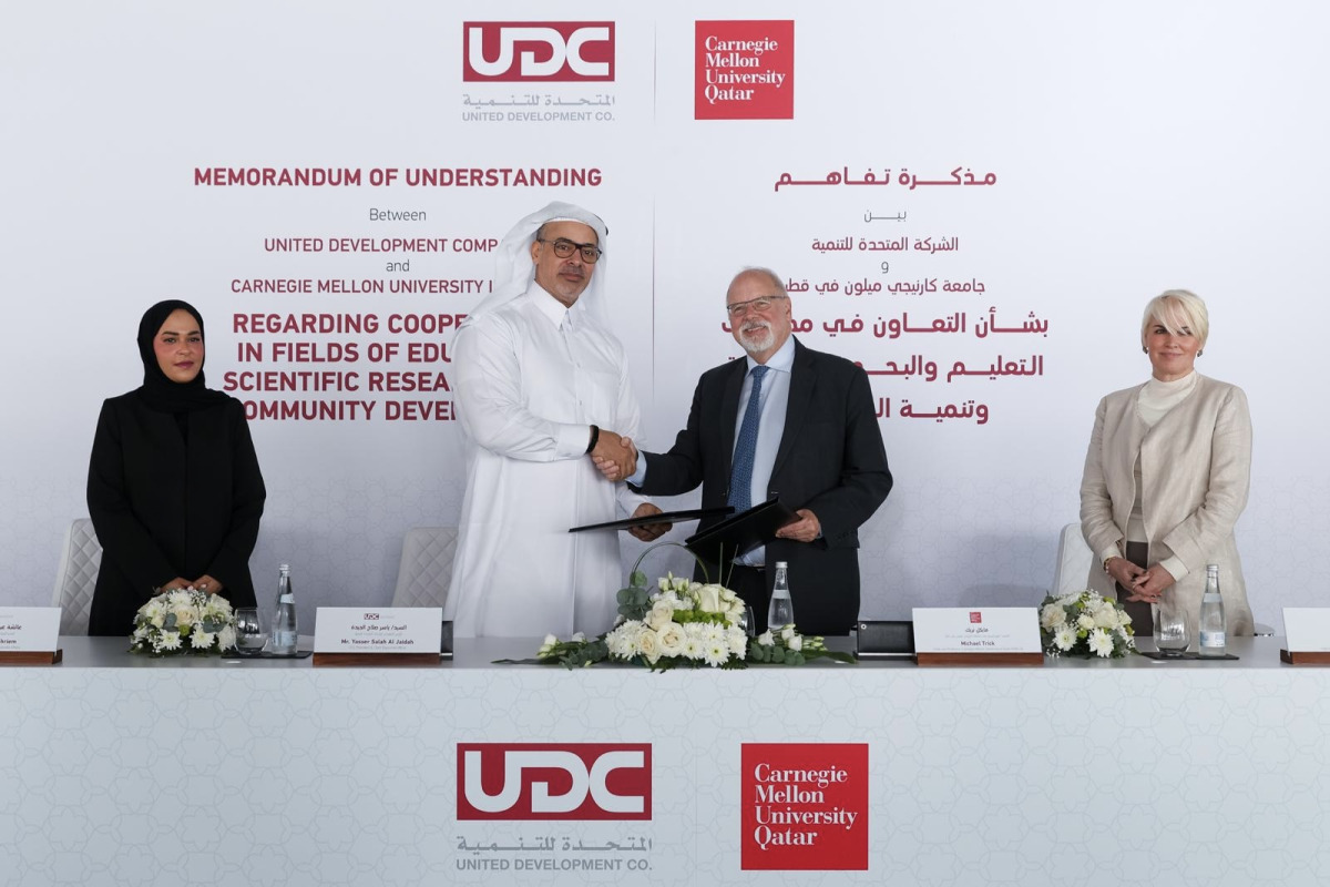 Officials from the two entities during the signing of agreement.