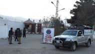 Pakistani soldiers stand at the entrance to The Police Training College in Quetta on October 25, 2016, after an overnight militant attack on the establishment. AFP / Banaras Khan