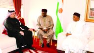 The President of the Republic of Niger, Mahamadou Issoufou, met yesterday with Minister of State for Defence Affairs H E Dr Khalid bin Mohamed Al Attiyah. During the meeting, the two sides exchanged views on bilateral relations, particularly in the milita