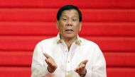 Philippine President Rodrigo Duterte waits for the Southeast Asian leaders to arrive during the opening ceremony of the Association of Southeast Asian Nations (ASEAN) summit in Manila, Philippines April 29, 2017. REUTERS/Erik De Castro.