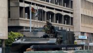 A tank seals off a main road to the Zimbabwe high court within the military activities taking place in Harare, Zimbabwe on November 15, 2017. Stringer - AA

