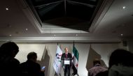 Syria's main opposition High Negotiations Committee (HNC) head Nasr al-Hariri attends a press conference on the eve of a new round of peace talks on November 27, 2017 in Geneva.  AFP / Fabrice COFFRINI