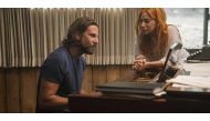 Still of the actors Bradley Cooper and Lady Gaga from the movie A Star is Born.