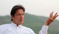 Imran Khan speaks with party leaders at his home in Bani Gala, outside Islamabad, Pakistan October 30, 2016. Reuters/Caren Firouz