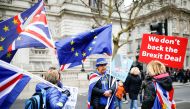Anti-Brexit protestors gather outside Downing Street, on Whitehall in central London, Britain January 2, 2019. (REUTERS/Henry Nicholls)