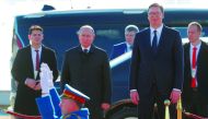 Serbian President Aleksandar Vucic and his Russian counterpart Vladimir Putin attend a welcoming ceremony prior to their talks in Belgrade on January 17, 2019. AFP / pool / Maxim Shipenkov

