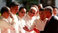 Philippine President Rodrigo Duterte introduces his cabinet members to Malaysian Prime Minister Mahathir Mohamad during the welcoming ceremony for the Malaysian leader at the Malacanang presidential palace in Manila, March 7, 2019. Reuters/Eloisa Lopez