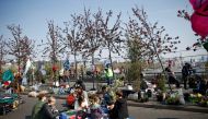 Climate change activists block Waterloo Bridge during an Extinction Rebellion protest in London, Britain April 15, 2019. REUTERS/Henry Nicholls