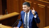 Ukraine's Prime Minister Volodymyr Groysman delivers a speech during a session of parliament in Kiev, Ukraine May 30, 2019. REUTERS/Valentyn Ogirenko