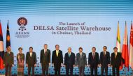 (L-R) Malaysia's Prime Minister Mahathir Mohamad, Myanmar's State Counsellor Aung San Suu Kyi, Philippines' President Rodrigo Duterte, Singapore's Prime Minister Lee Hsien Loong, Thailand's Prime Minister Prayut Chan-O-Cha, Vietnam's Prime Minister Nguyen