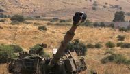 An Israeli self-propelled artillery gun is positioned near the Lebanese border on the outskirts of the northern Israeli town of Kiryat Shemona on September 1, 2019.  AFP / JALAA MAREY