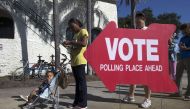 Voters head to the polls during the US presidential election in St Petersburg, Florida, November 8, 2016. Reuters / Scott Audette
 