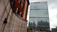 FILE PHOTO: Exterior view of the United Nations headquarters in New York August 16, 2005. REUTERS/Shannon Stapleton/File Photo
