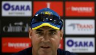 :FILE PHOTO: Sri Lanka's cricket coach Mickey Arthur speaks during a news conference at the National Stadium, Karachi, Pakistan December 17, 2019. REUTERS/Akhtar Soomro/File Photo
