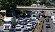 Heavy traffic fills the ring road in Paris during the outbreak of the coronavirus disease (COVID-19), France, May 6, 2020. REUTERS/Charles Platiau