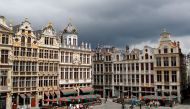 People sit on terraces on Brussels Grand Place square as restaurants and bars reopen after weeks of lockdown restrictions following the coronavirus disease (COVID-19) outbreak, in Brussels, Belgium, June 8, 2020. REUTERS/Francois Lenoir/File Photo
