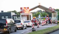 Northbound traffic from Germany into Denmark is queuing at the border between the two countries near the town of Krusa on June 15, 2020. AFP / Ritzau Scanpix / Claus Fisker
