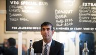 Britain's Chancellor of the Exchequer Rishi Sunak hosts a roundtable meeting for business representatives at a branch of the Franco Manca chain pizza restaurant in London on October 22, 2020. AFP / POOL / Stefan Rousseau