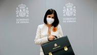 Spain's new Health Minister Carolina Darias holds her ministerial briefcase during the takeover ceremony at the Health Ministry in Madrid, Spain, January 27, 2021. Chema Moya/Pool via REUTERS//File Photo