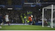 Real Madrid's Karim Benzema scores their second goal REUTERS/Tony Obrien