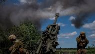 Ukrainian service members fire a shell from a M777 Howitzer near a frontline, as Russia's attack on Ukraine continues, in Donetsk Region, Ukraine June 6, 2022. REUTERS/Stringer