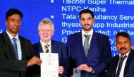 Ashghal officials receiving the award during the ceremony.