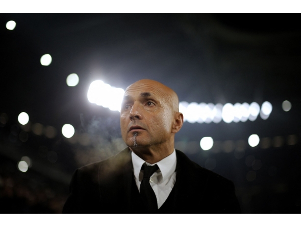 (FILES) Luciano Spalletti. December 17, 2016 at the Juventus Stadium, in Turin. (Photo by MARCO BERTORELLO / AFP)
