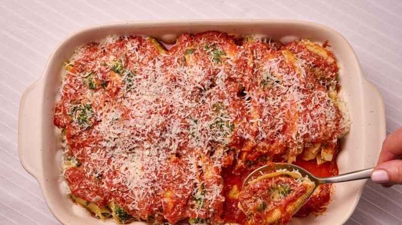 Stuffed shells with spinach and ricotta. Photo by Lauren Bulbin/The Washington Post