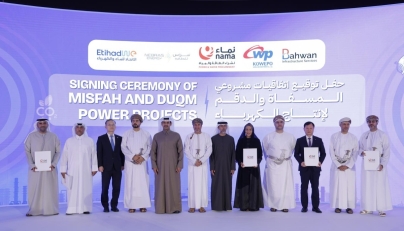 Minister of State for Energy Affairs, H E Engineer Saad bin Sherida Al Kaabi and Managing Director and CEO of Nebras Energy, Engineer Mohammed bin Nasser Al Hajri with other officials.