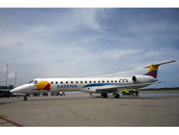 File photo of a Satena Airlines aircraft covering the route Bogota-Caracas is pictured upon arrival at Simon Bolivar International Airport in Venezuela, on November 9, 2022. (Photo by Federico PARRA / AFP)