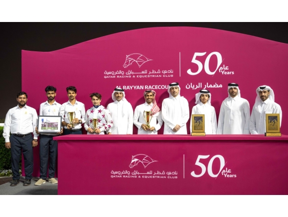 The Late Yousef Al Romaihi Cup trophy was presented to the connections of Sussex by Ali, Fahad, and Mubarak Yousef Al Romaihi, in the presence of Deputy Director of the QREC Registration & Studbook Department Saad Ali Al Kubaisi.
