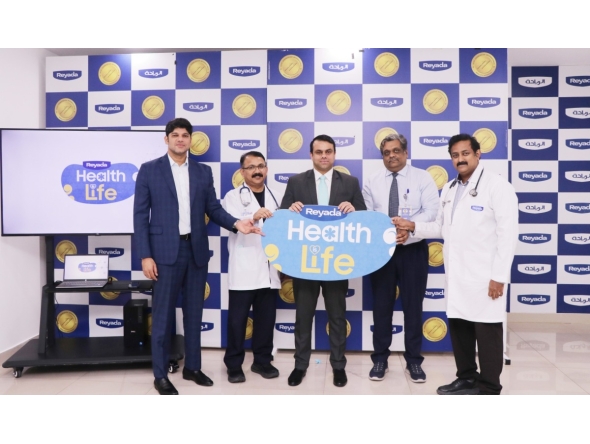 Reyada officials during the campaign.