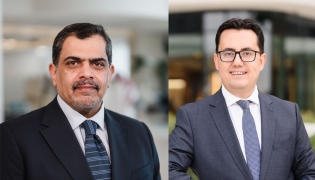 Dr. Mohamed Al-Ateeq (L) and Dr. Fatih Mehmet Gul