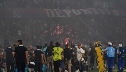 Medellin fans protest during the Copa Libertadores group stage football match between Colombia's Independiente Medellin and Brazil's Flamengo at the Atanasio Girardot stadium in Medellin, Antioquia department, Colombia on May 7, 2026. (Photo by Jaime Saldarriaga / AFP)