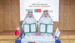 Founding Chairman of GORD Dr. Yousef Alhorr (right) and Vice Chairman of Barzan University College Dr. Hassan Rashid Al-Derham at the MoU signing ceremony.