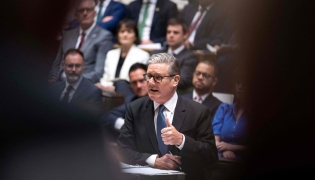 This handout photograph taken and released by the UK Parliament's House of Commons on June 3, 2026 shows Britain's Prime Minister Keir Starmer speaking during the weekly session of Prime Minister's Questions (PMQs). (Photo by Handout / House of Commons / AFP) 