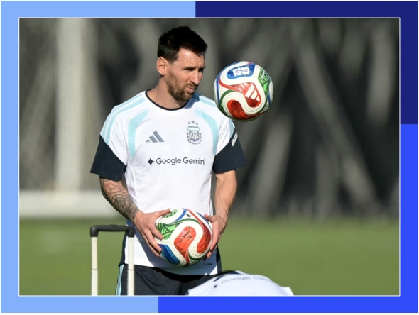 Should Argentina make another deep run in North America, Messi would have a realistic opportunity to become the most prolific scorer in World Cup history. (Photo by Juan Mabromata / AFP)