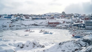 Greenland is better known for its wintry ice-covered landscapes, but researchers warn that climate change means summer fires are becoming more common (Florent VERGNES)
(Florent VERGNES/AFP/AFP)