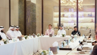 Director of the Government Communications Office and Chairman of the Permanent Web Summit Organising Committee H E Sheikh Jassim bin Mansour bin Jabor Al-Thani with other officials during the meeting.