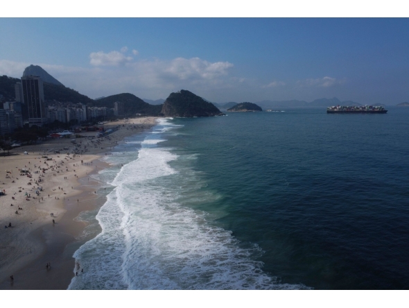 Aerial view of Copacabana Beach during the austral winter in Rio de Janeiro, Brazil on July 9, 2026. (Photo by Pablo PORCIUNCULA / AFP)
