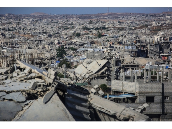 A general view shows destruction in Khan Yunis in the southern Gaza Strip on July 31, 2026. Photo by BASHAR TALEB / AFP.